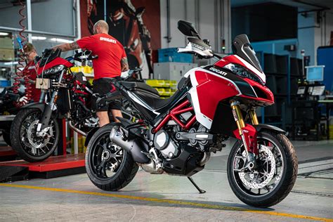 Ducati Multistrada Pikes Peak Guide Total Motorcycle