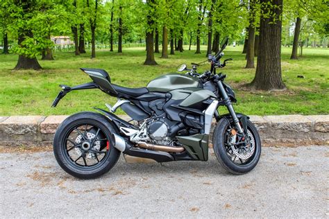 Ducati Streetfighter V2 PROVA SU STRADA Della New Fighter In Town FOTO