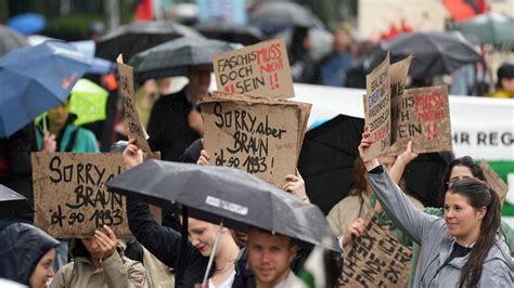 Fridays For Future Verregneter Klimastreik In Hamburg NDR De