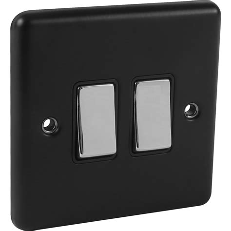 Matt Black 2 Gang 10a 2 Way Switch With Polished Chrome Rocker W02mbpc