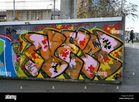 Sheffield Street Art Stock Photo - Alamy