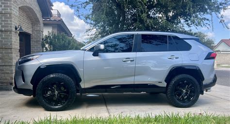 Toyota Rav4 Replacement Tires