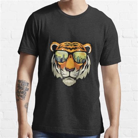 Cool Tiger Sunglasses Face Bengal Growling Mouth Cat 2022 T Shirt For Sale By Corelli87