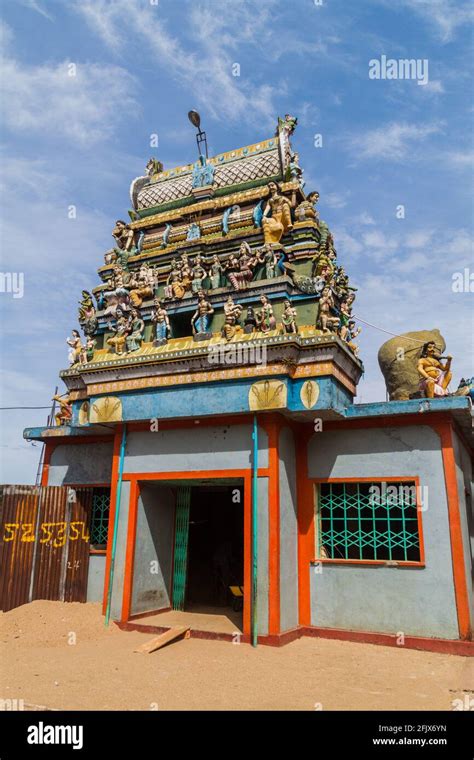 Small hindu shrine in Dambatenne village, Sri Lanka Stock Photo - Alamy