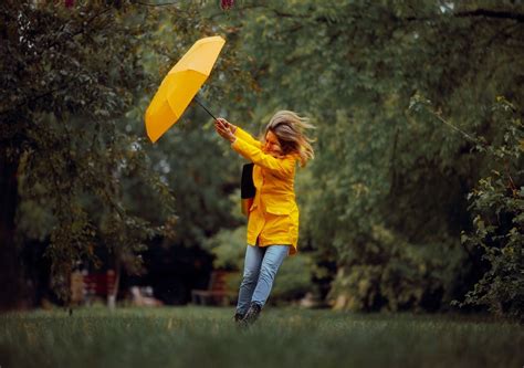 Herbststurm Und Tornado Alarm So Turbulent Wird Jetzt Das Wetter In