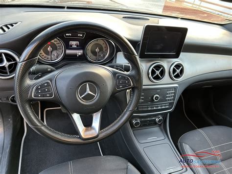 Mercedes Benz Classe Cla Cdi Urban Aut Sedan Auto Santoinho