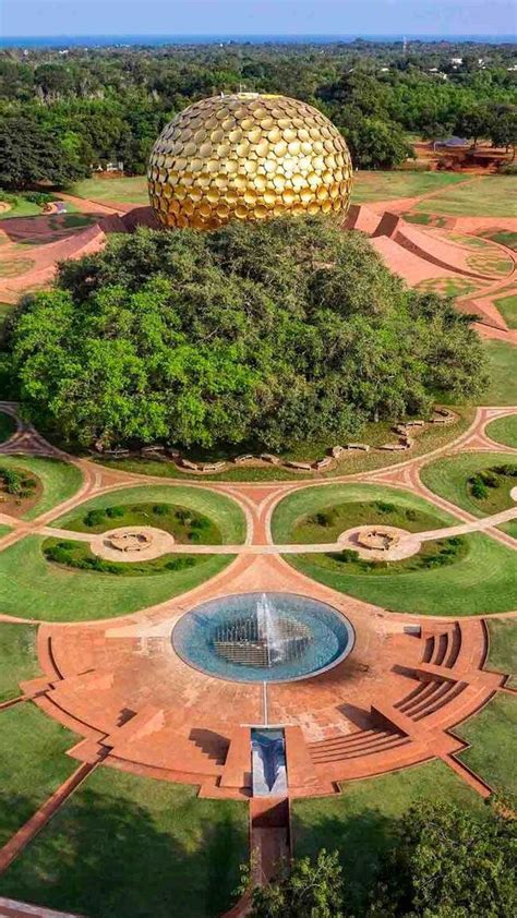 Matrimandir, Auroville