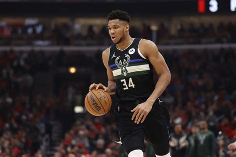 Giannis Antetokounmpo Teases Release Of His New Signature Shoe Fadeaway World