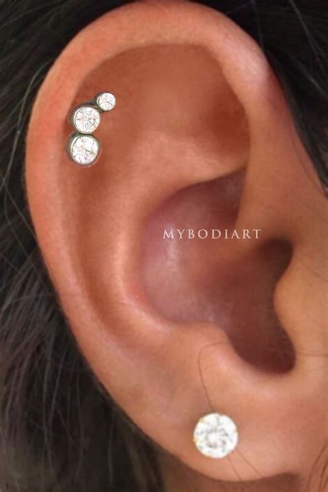 Triple Crystal Cartilage Helix Ear Piercing Jewelry Ideas Earring Stud