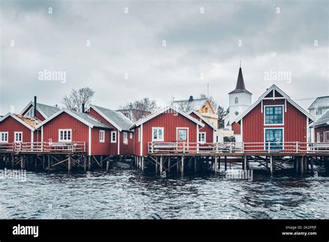 Traditional red rorbu houses in Reine, Norway Stock Photo - Alamy