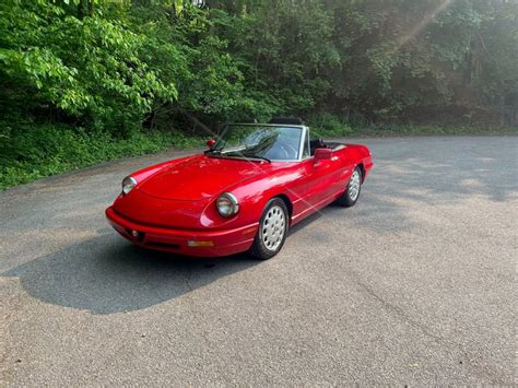 1992 Alfa Romeo Spider Veloce Premier Auction