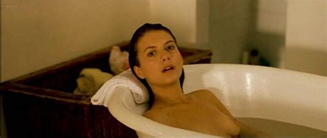 Melanie Laurent Nude Topless And Very Hot In Dikkenek Fr