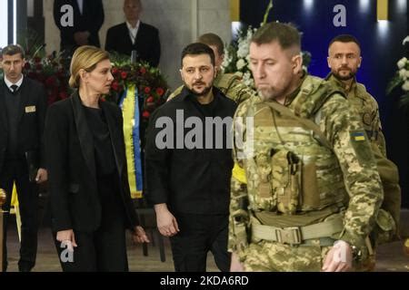 Le Pr Sident Ukrainien Volodymyr Zelensky Et Sa Femme Olena Zelenska