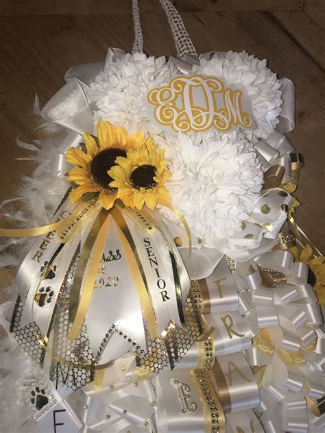 Sunflower Homecoming Mum Homecoming Mums Homecoming Sunflower