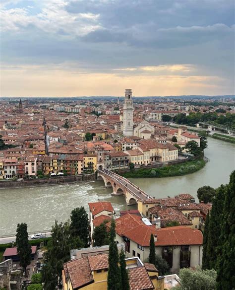 Verona: Architecture of the Striped City - Lions in the Piazza