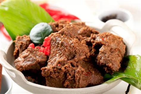 Resep Rendang Sapi Khas Melayu Hidangan Favorit Banyak Orang Saat Idul