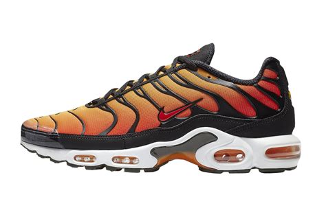 Nike Air Max Plus OG Sunset - Nov 2018 - BQ4629-001 - KicksOnFire.com