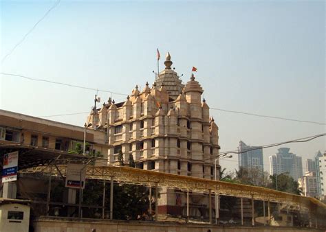 tourists place siddhivinayak temple
