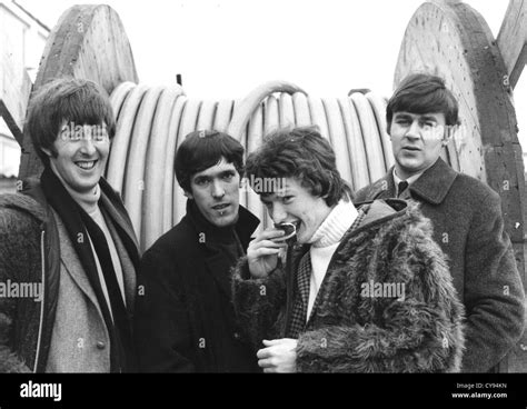 Spencer Davis Group Uk Pop Group In 1966 From L Spencer Davis Muff