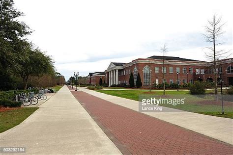 Uncw Campus Photos And Premium High Res Pictures Getty Images