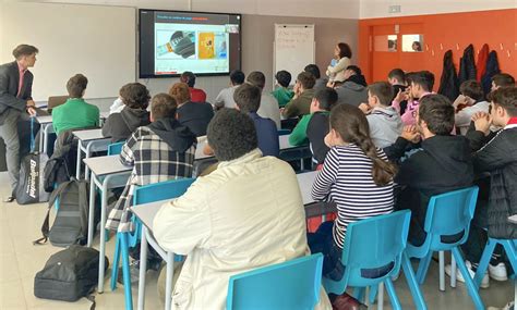 Colegio Alborada Concertado Bilingüe Evento de ciberseguridad en