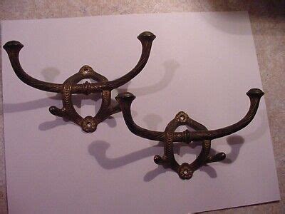 Hooks Brackets Victorian Era Cast