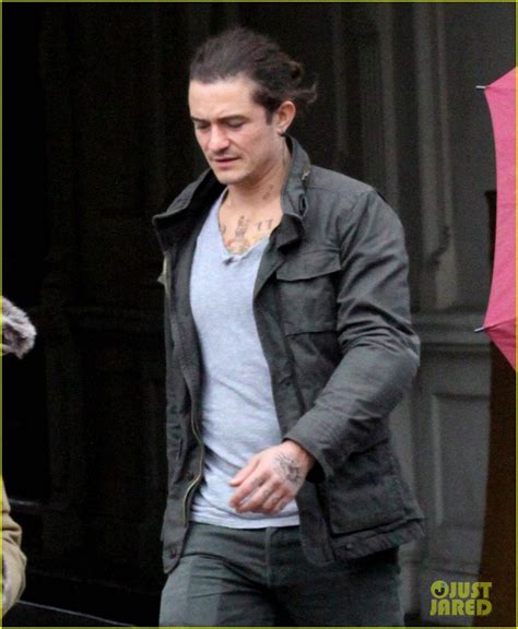 Orlando Bloom Sports Neck Tattoos for 'Unlocked' Filming: Photo 3275373 ...