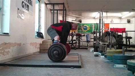 Sumo Deadlift 210kg X 5 27 12 13 Youtube