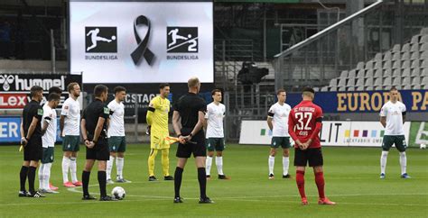 Bundesliga Gedenkt Mit Schweigeminute Der Opfer Der Coronavirus Pandemie