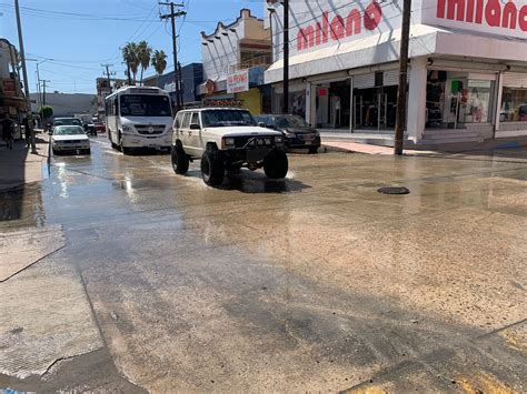 Desbordamiento De Aguas Negras En El Centro De Cabo San Lucas