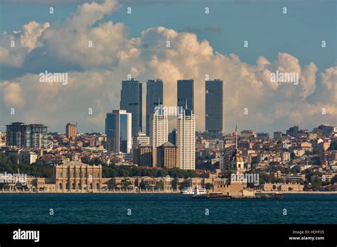 Turkey istanbul skyline hi-res stock photography and images - Alamy