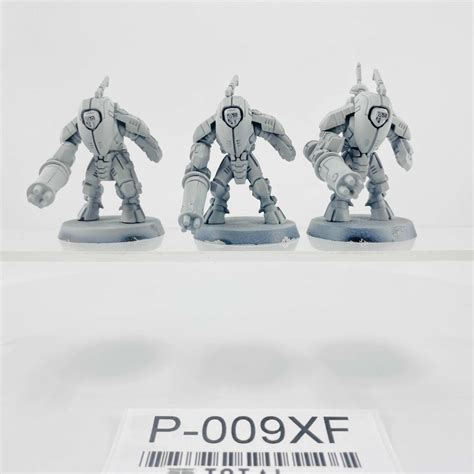 XV25 Stealth Battlesuits