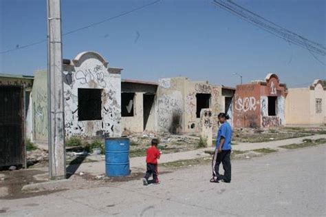 Gobierno de la 4T restaurará hasta 175 mil casas abandonadas antes de