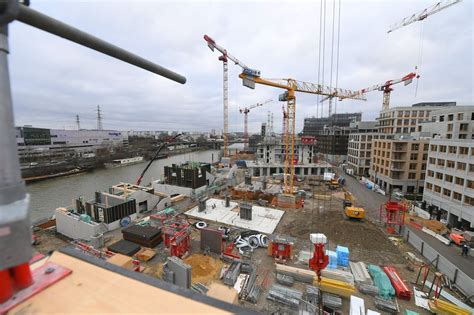 Retraite Retraites Courant Coup Au Stade De France Et Au Chantier