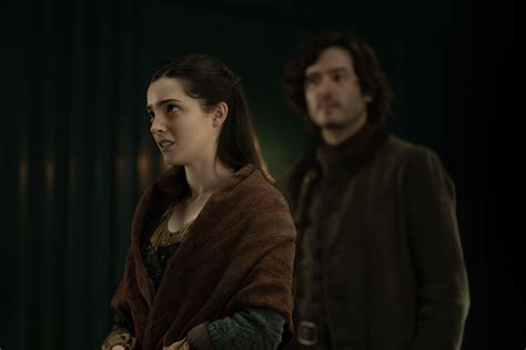 The 5 Questions That Need To Be Answered In The Outlander Season 6