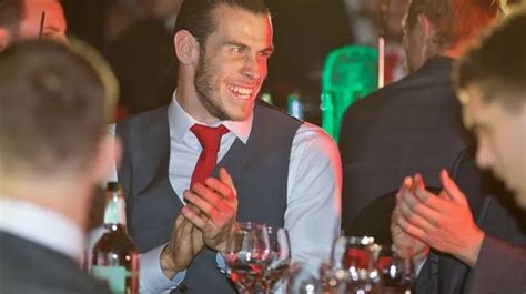 Gareth Bale Named Welsh Player Of The Year For Fourth Year In A Row But