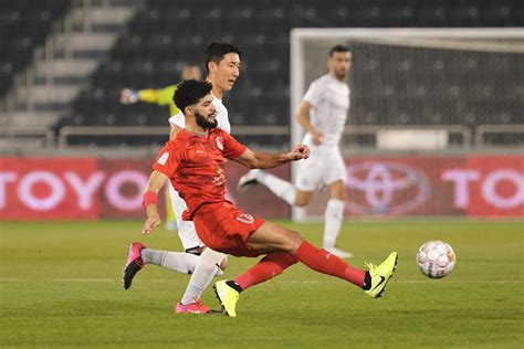 الدحيل يسعى لتحقيق فوزه الأول في أبطال آسيا من بوابة النصر