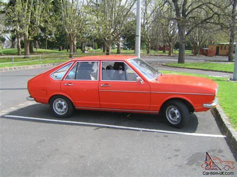 Volkswagen Passat Ls 1974 4d Sedan 3 Sp Automatic 1 5l Carb