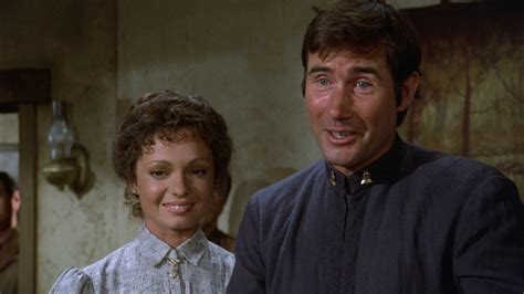 프라임 비디오 Hot Lead And Cold Feet