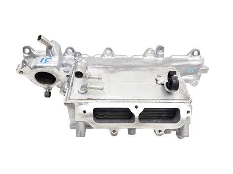 Intake Manifold R Dci Renault Trafic Vivaro Km S