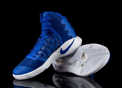 Nike Hyperdunk Tb Women S Caelo Game Royal White Roy