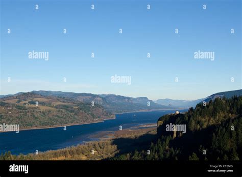 Columbia River Gorge National Scenic Area Stock Photo - Alamy