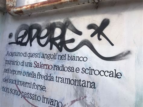 Salerno Vandalizzati Con Scritte E Disegni Volgari I Murales Dedicati