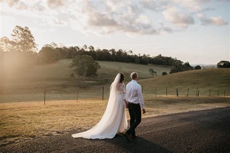 Matt And Sallys Wedding Dj And Mc Maleny Manor Sunshine Coast