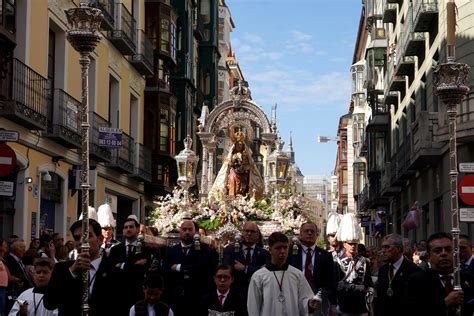 Procesión y misa solemne en honor a Nuestra Señora de San Lorenzo El