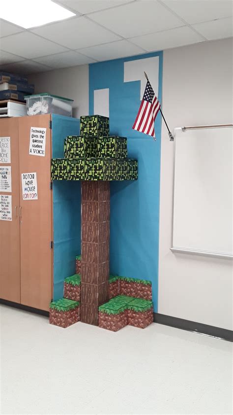 DIY minecraft tree and grass blocks | Minecraft room, Minecraft room ...