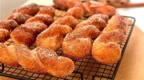 بينيي رائع بشكل مختلف سهل التحضير يستحق التجربة beignet torsadé trop