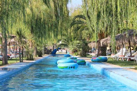 14 Hotels With Lazy Rivers In Texas Hotels Near Waterparks