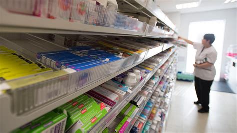 Pharmacy owners vote to reduce hours in row over funding | News