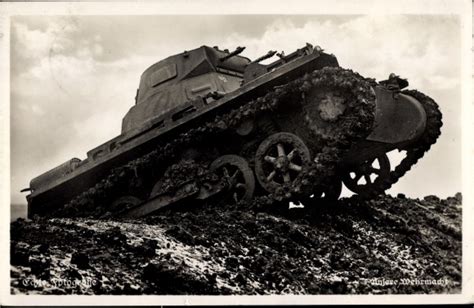 Ansichtskarte Postkarte Wehrmacht Panzer Im Einsatz Akpool De